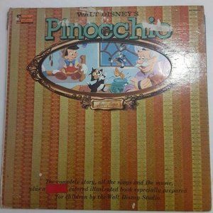 1960 Vintage Walt Disney's Disneyland Book Magic Mirror Series w/Vinyl-PINOCCHIO